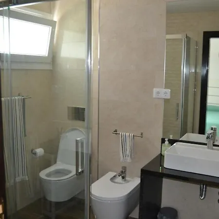 Semesterbostad Jango Place -